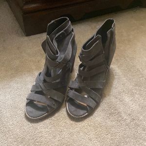 Vince Camuto heels
